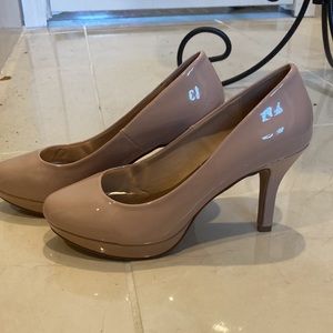 - - **Madden Girl** Pink Y2K Patten Leather baby pink Heels glossy